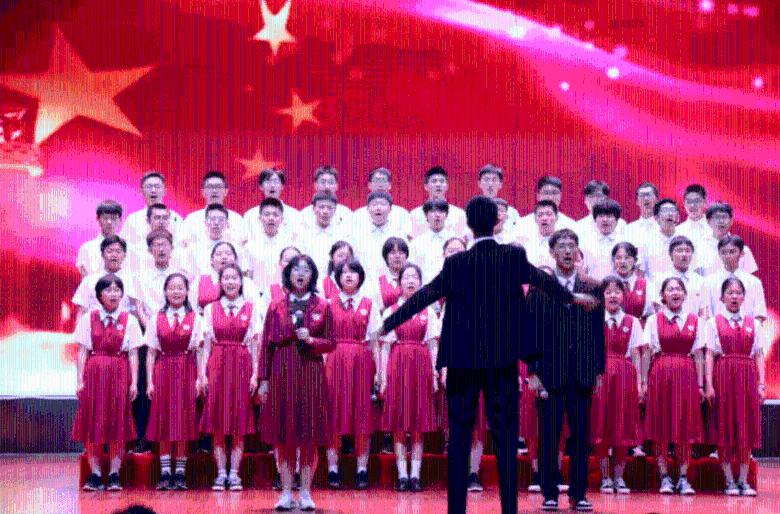俄罗斯国防部:对乌克兰军工设施进行集群打击