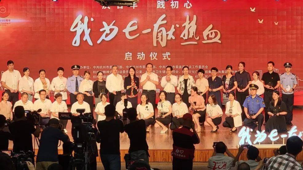 经常用卷发棒好吗?起底四大雷区坏处